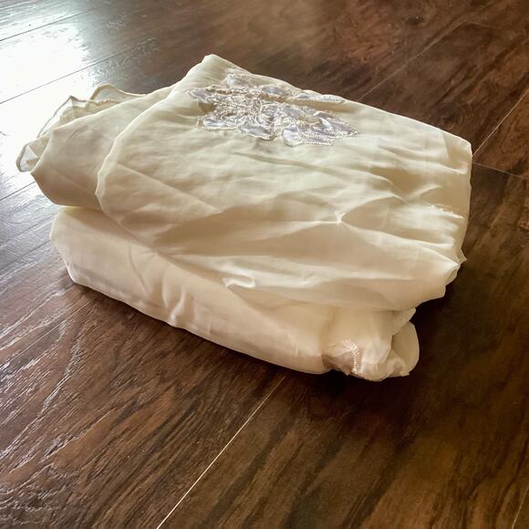 Jaba USA Semi Sheer Curtains w/ Valance - Picture 11 of 11